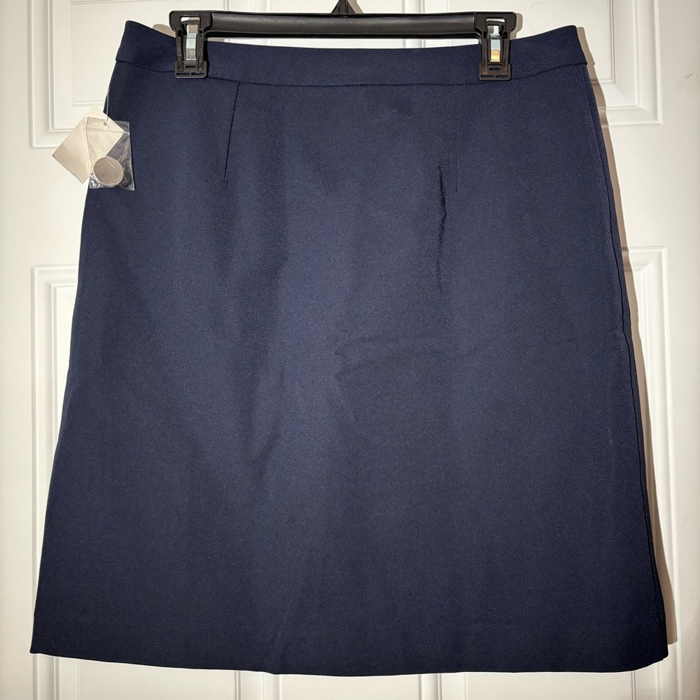 NWT Pink Tartan Navy Blue Skirt, Size 8 - Picture 3 of 11